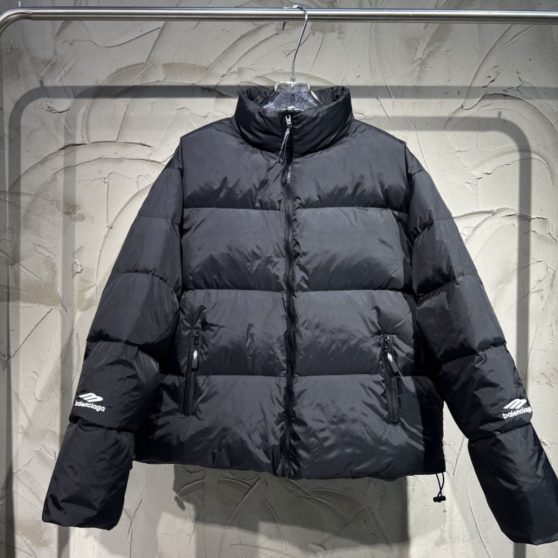 Ba*len*cia*ga down coat